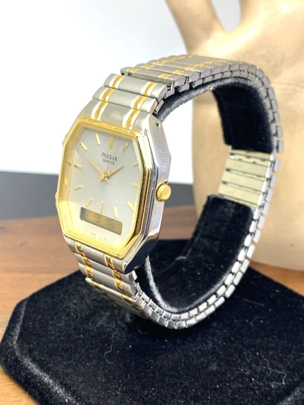 Pulsar By Seiko Watch V041-5330 Quartz Vintage Analog Digital Two Tone Steel - Picture 2 of 12